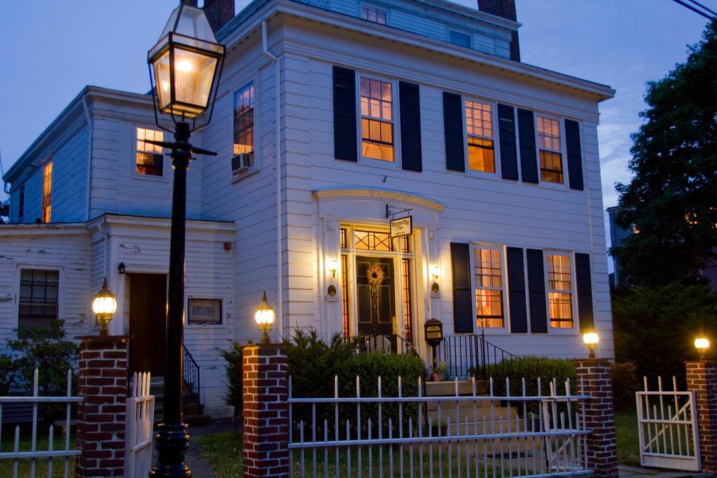 Historic Hill Inn Newport Exterior foto